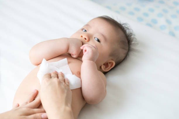 How Do Disposable Baby Wipes Help Keep Babies Clean and Fresh?