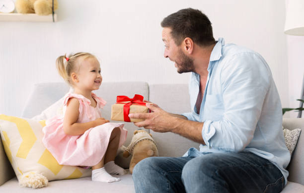 How Do Soft Toys Benefit Babies and Toddlers?