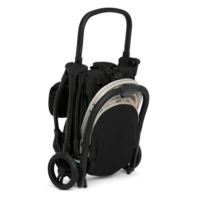 Jeep Altitude Compact Travel Stroller by Delta Children Greenguard Gold, Easy One Hand Fold, Lightweight, Extendable Canopy with Peek-a-Boo Window, Reclining Seat, 4 Wheel Suspension, Tan
