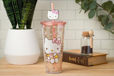 Silver Buffalo Sanrio Hello Kitty Apples and Cinnamon Plastic Cold Cup with Lid and Topper Straw, 24 Ounces