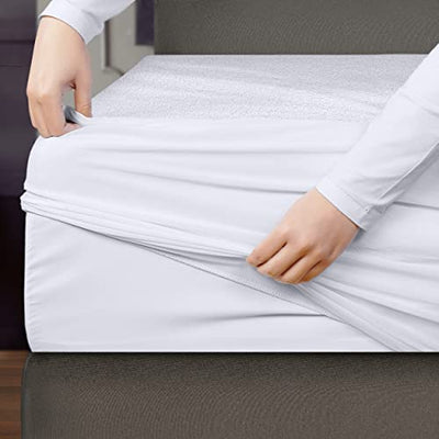 Utopia Bedding Premium Waterproof Mattress Protector Queen Size, Viscose Made from Bamboo Mattress Cover, Breathable, Fitted Style with Stretchable Pockets (White)