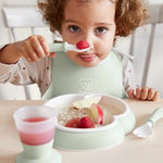 BabyBjörn Baby Dinner Set, 5 pcs, Powder green Includes Baby Plate, Baby Fork, Baby Spoon, and Baby Cup Dishwasher Safe Toddler feeding set for self-feeding or baby-led weaning