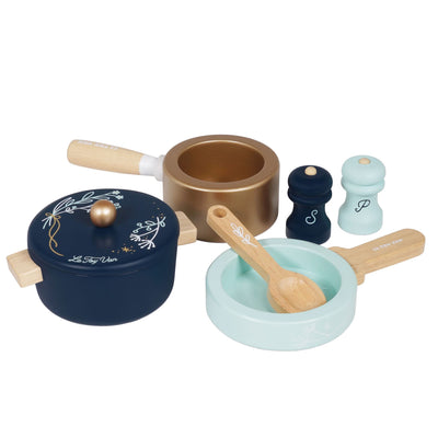 Le Toy Van - Educational Wooden Pretend Kitchen Honeybake Pots and Pans Cooking Set Play Toy | Kids Role Play Toy Kitchen Accessories (TV301)