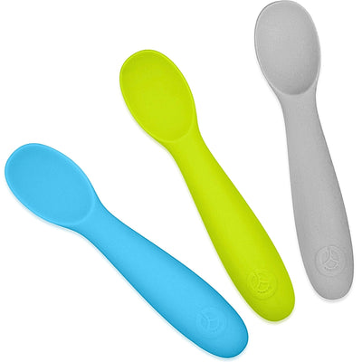 WeeSprout Baby Spoons for Self Feeding 6 Months +, Soft & Durable Silicone Utensils for Sensitive Gums & Teeth, Easy Grip Handles & Shorter Length for Little Hands, 3 Pack + Carrying Case