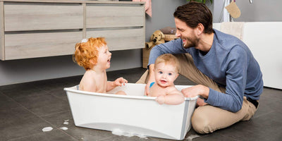 Stokke Flexi Bath Portable X-Large Baby Bathtub with Heat-Sensitive Plug, White Grey