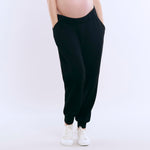 Motherhood Maternity Women's Scuba Underbelly Pregnancy Pocket Jogger Sweatpant, Black