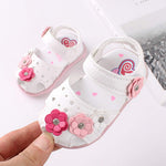 POLG Infant Baby Girls Summer Flower Sandals Newborn Princess First Walkers Shoes Flat Outdoor LED Luminous Shoes (White, 9-12Months)