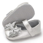 LAFEGEN Baby Girls Mary Jane Flats with Bownot Non Slip Soft Sole PU Leather Newborn Infant Toddler First Walker Cirb Dress Shoes, 0-6 Months Infant, 14 Silver