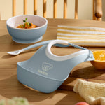 BabyBjörn Baby Feeding Set, 3 pcs, Powder Blue Includes Baby Plate, Baby Spoon, Dishwasher Safe Toddler Feeding Set for self-Feeding or Baby-led weaning