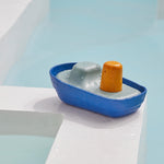 PlanToys® Tugboat Wooden Bath Toy | Eco-Friendly Floating Boat for Kids | Promotes Fine Motor Skills & Imaginative Play | Sustainable Birthday Gift for Bathtime Fun
