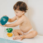 PlanToys® Fountain Bowl Set – Montessori Water Play Toys for Toddlers | Sensory Bath & Beach Toy | STEM Toys for 1 Year Old | Eco-Friendly Pouring & Scooping Bowls