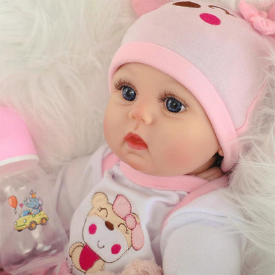 Reborn Baby Dolls Girl - 22 Inch Realistic Silicone Baby Doll, Real Life Bebe Dolls Lifelike Handmade Soft Vinyl & Cloth Body with Feeding Kit & Toys Gifts for Kids 3+ (Lucia)