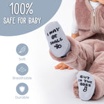 Baby Shower Gifts Set | 7 Pieces Baby Gift Box for Infant Boy or Girls 0-12 Months | Cute Baby Shower Gift' with Newborn Blanket, Security Blanket, Wooden Rattle Toy, Baby Bib and Socks, Greeting Card