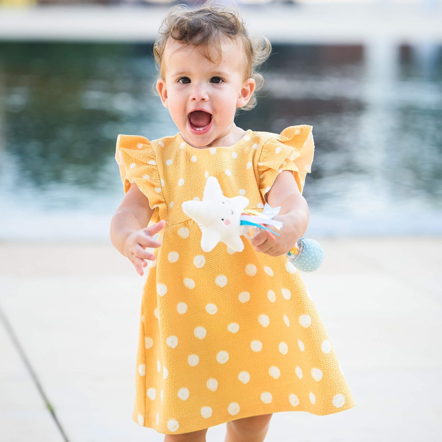 Taf Toys Star Rainstick Rattle, Musical Shake & Rattle Rainmaker Toy, Musical Instrument for Babies and Toddlers for Sensory and Motor Skills Development