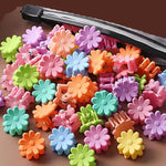 Mini Flower Hair Clips, 100Pcs Colorful Mini Baby Hair Clips, Daisy Flower Clips Pins Hair Barrettes Toddler Hair Accessories for Women Girls Kids Teens