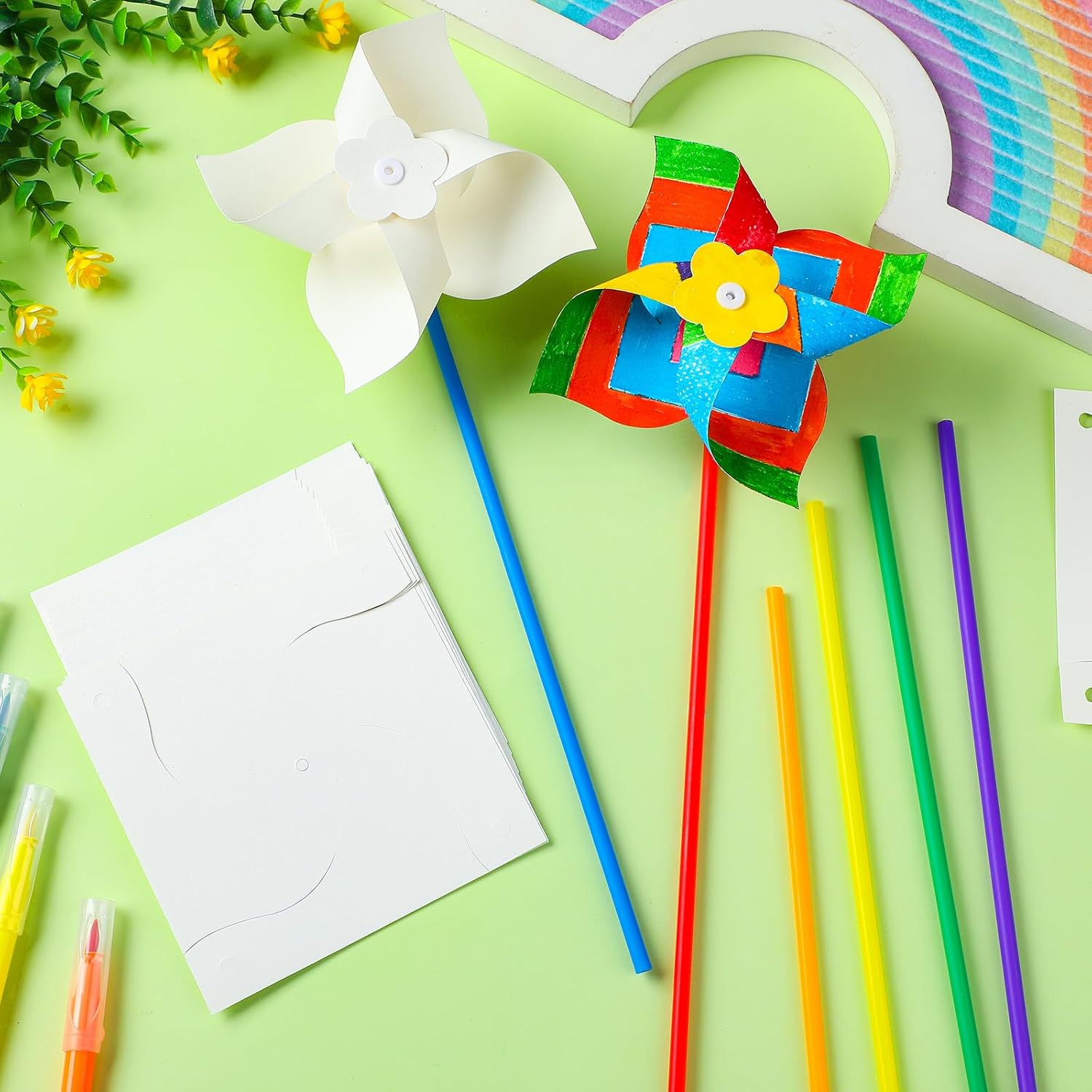 Poen 48 Pcs DIY Craft Pinwheels White Blank Paper Color Your Own Pinwheels for Kids Boys Girls Summer Activity Arts Daycare Project Party Favor, 5 Inches