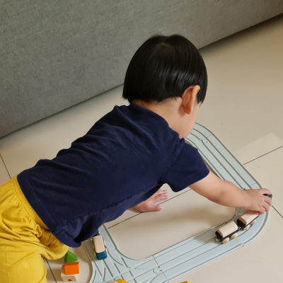 PlanToys® Classic Train Wooden Montessori Vehicle Toy | Early Movement, Imagination and Practical Life Exploration | Eco Friendly Train Set for Indoor and Outdoor Play