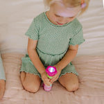 Melissa & Doug Sunny Patch Pretty Petals Flower Flashlight for Kids