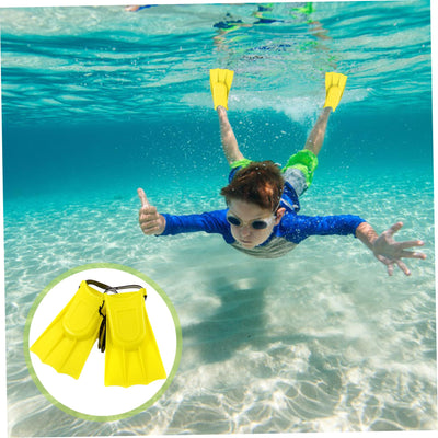 Kids Flippers 1 Pair 4.7x7.3in EVA & PVC Diving/Swimming Flippers with Adjustable Strap Portable Replacement Kids Swim Fins for Summer AdventureKids