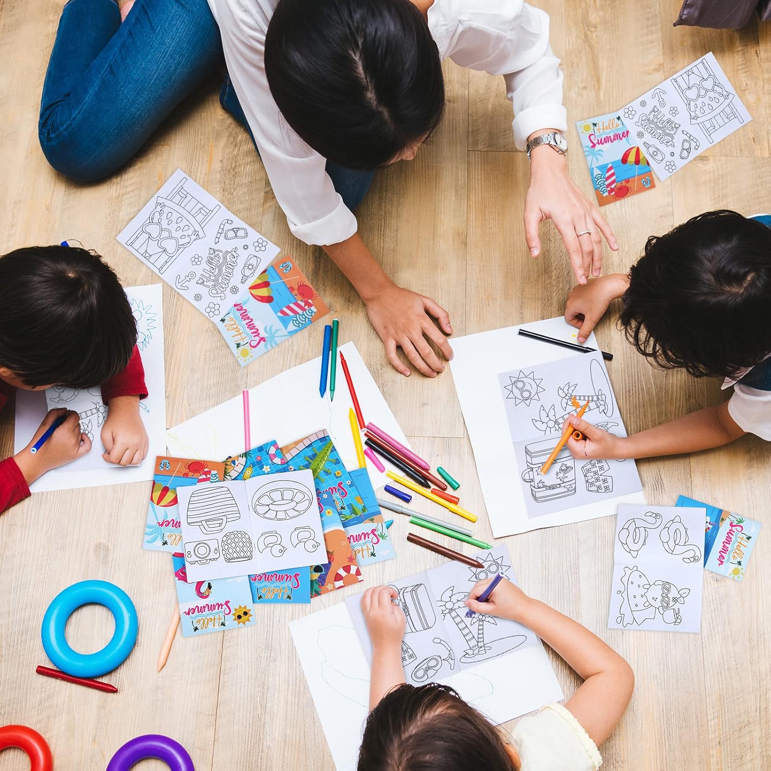 Faccito 24 Pcs Summer Beach Coloring Books Mini DIY Art Drawing Book Bulk Including Pineapple Coconut Flamingo Beach Pool Fun and Relaxing Patterns for Birthday Activity