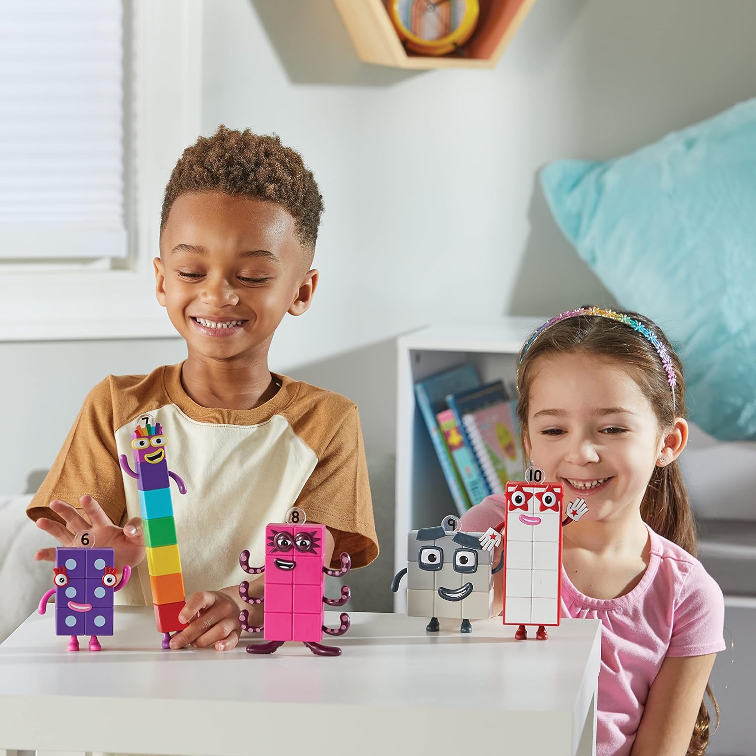 hand2mind Numberblocks Friends Six to Ten Figures, Cartoon Action Figure Set, Toy Figures, Play Figure Playsets, Small Figurines for Kids, Number Toys, Math Toys, Stocking Stuffers for Kids 3-5﻿