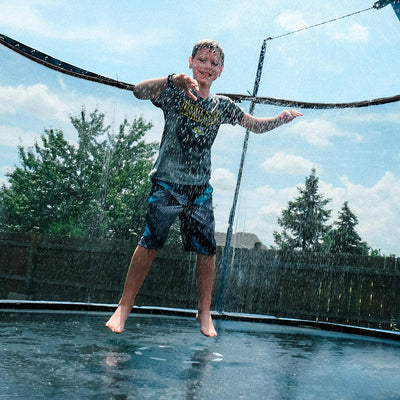 Bobor Trampoline Sprinkler for Kids, Outdoor Backyard Water Park Fun Summer Outdoor Water Sprinkler Toys for Boys Girls (Black, 39ft)