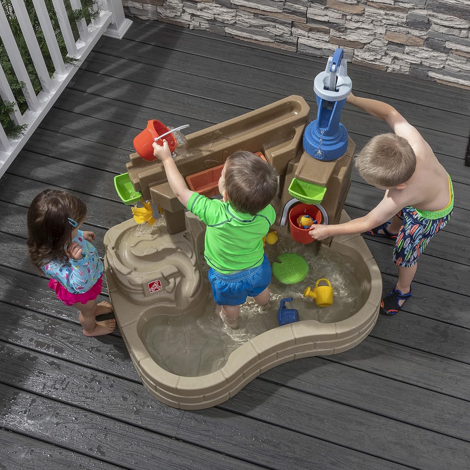 Step 2 Pump & Splash Discovery Pond Water Table, Kids Water Sensory Activity Pool, Summer Outdoor Toys, 10 Piece Toy Accessories, For Toddlers 2+ Years Old