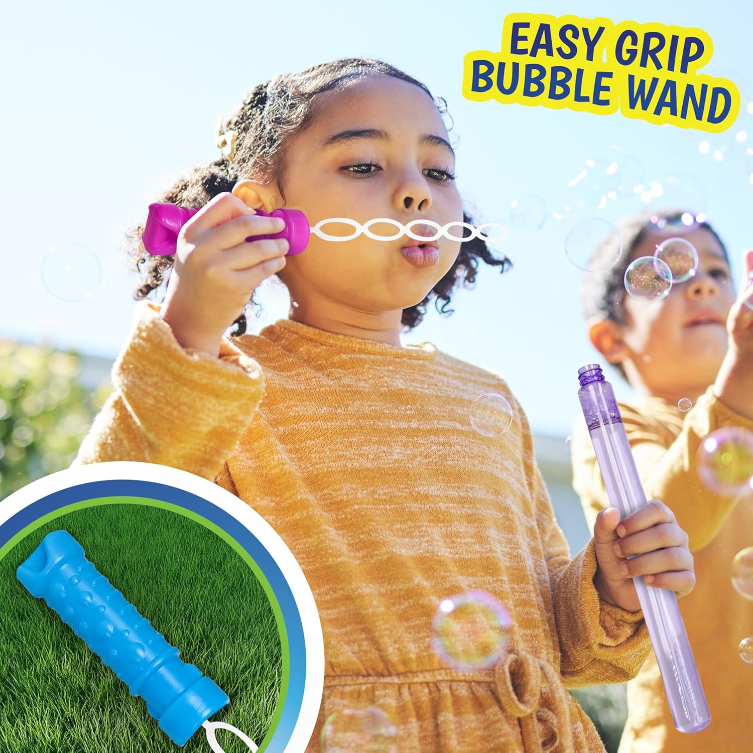 Sunny Days Entertainment Maxx Bubbles 4oz Bubble Wands – 6 Pack Bubble Wand Toy | Summer Fun, Outdoor Birthday Party Favors for Kids, 101799 Blue