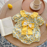 Baby Girl Floral Print Bow Tie Decoration Neck Buttoned Design Doll-Neck Onesies